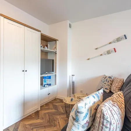 Blue Rose Mit Balkon Auf Usedom By Interhome Свиноуйсьце