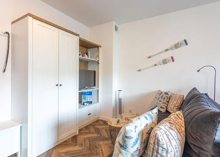 Blue Rose Mit Balkon Auf Usedom By Interhome Свиноуйсьце