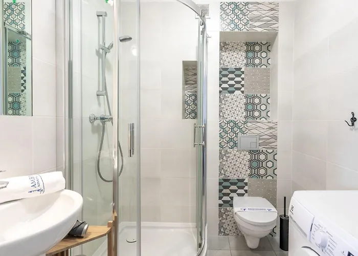 Blue Rose Mit Balkon Auf Usedom By Interhome Свиноуйсьце